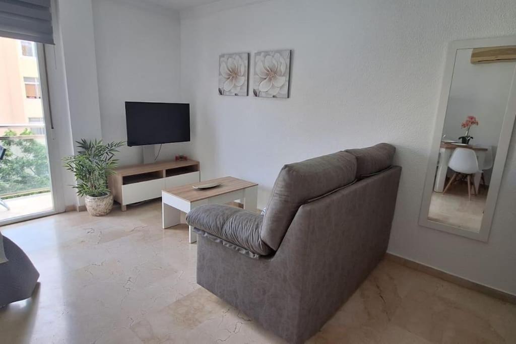 Room City Estepona Estudio Mar Kültér fotó