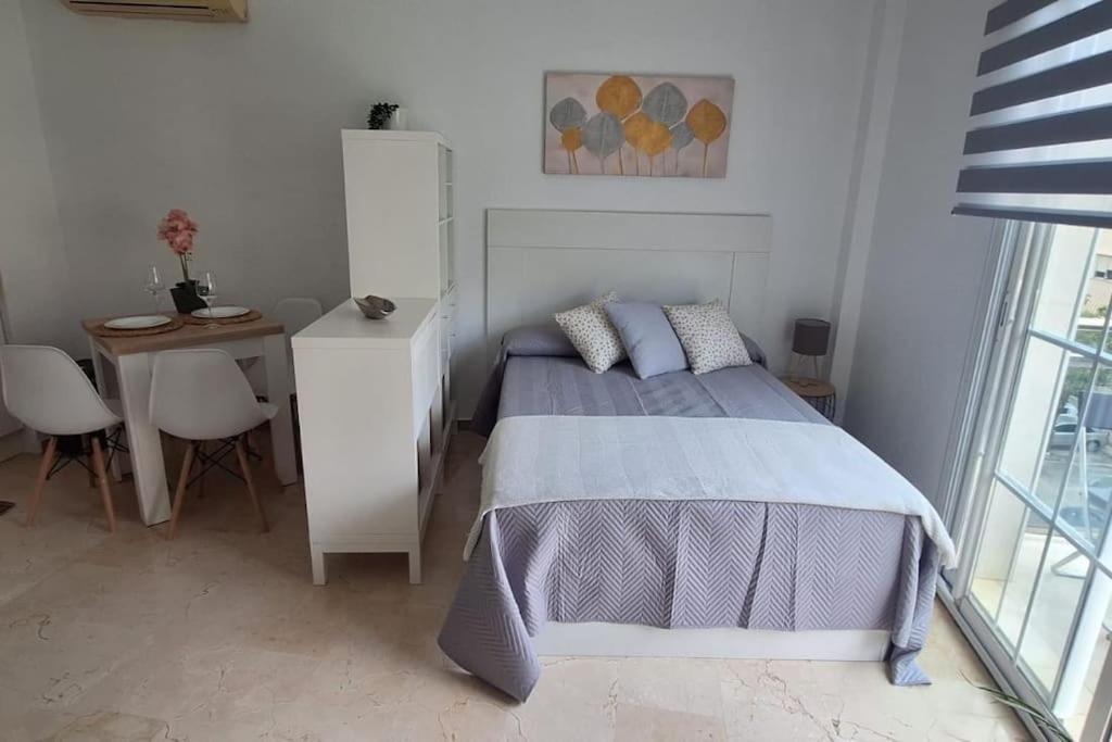 Room City Estepona Estudio Mar Kültér fotó