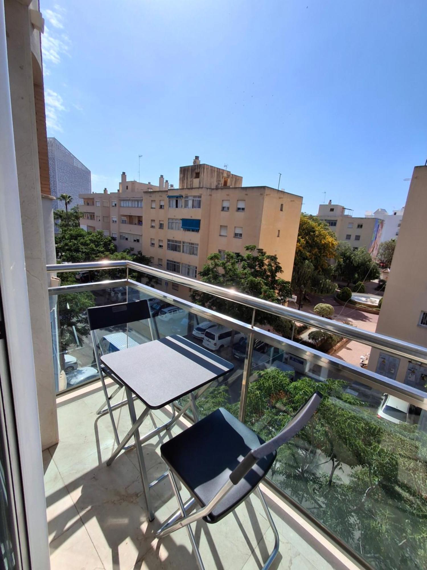 Room City Estepona Estudio Mar Kültér fotó